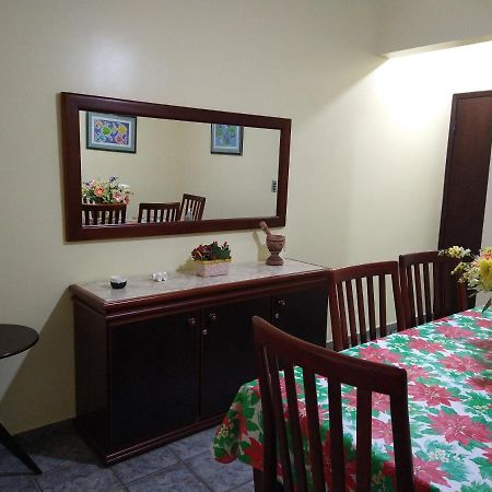 Ubatuba - Praia Grande - 2 Quadras Da Praia Экстерьер фото