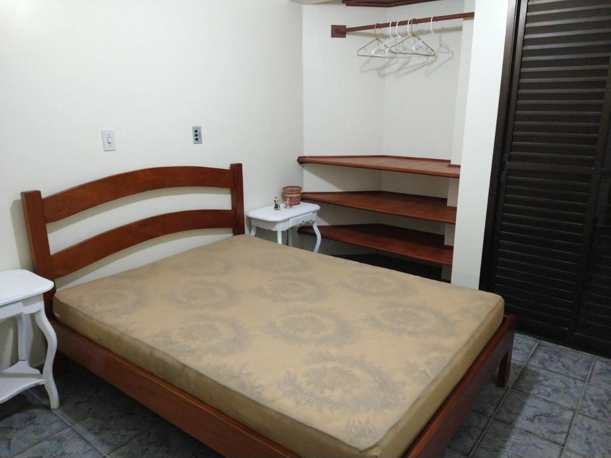 Ubatuba - Praia Grande - 2 Quadras Da Praia Экстерьер фото